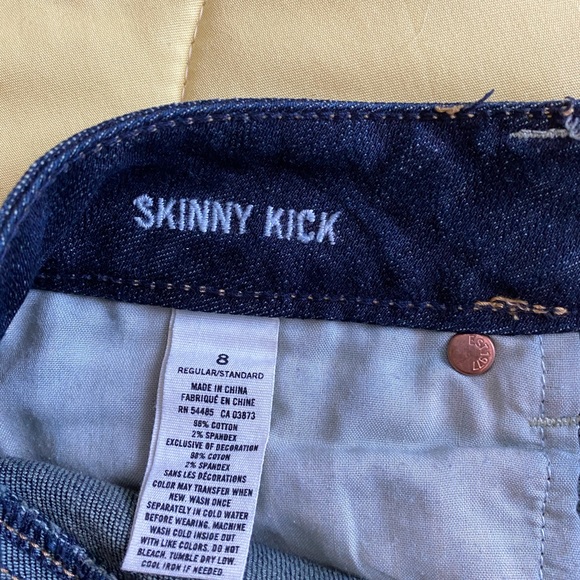 American Eagle Skinny Kick Jeans - Picture 2 of 5